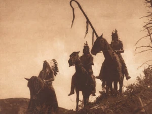 Apsaroke War Group 1905 by Edward S Curtis Western Giclee Art Print Ships Free - Picture 1 of 4