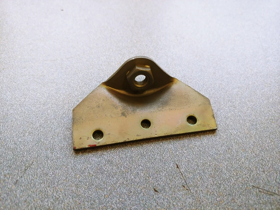 VERY NICE USED GENUINE PORSCHE 911 930 REAR AC CONDENSER 3 HOLE MOUNTING BRACKET - Image 1 of 4