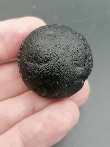 Tektite Philippinite Rizalite Disc 27,49g / 3,3 cm Meteorite Impact Glass - Picture 1 of 13