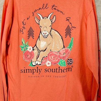 Simply Southern Large Just A Small Town Girl Goat Long Sleeve T-Shirt - Imagem 1 de 4