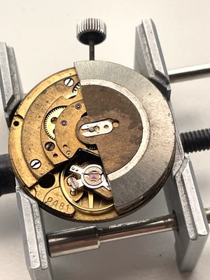 Tissot Cal 2481 Automatic Watch Movement with Original Crown for Repair Parts - Image 1 of 4