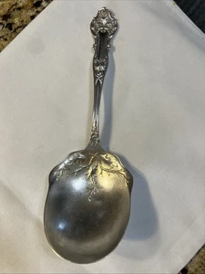1847 ROGERS BROS CHARTER OAK SILVERPLATE SOLID SMOOTH BERRY/CASSEROLE SPOON - Picture 1 of 7