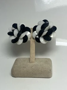 Vintage Black and White Cluster Acrylic Beaded Clip-on Earrings Made in Japan - Picture 1 of 5