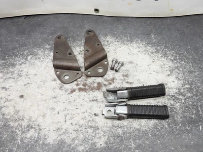 Honda CB 175 CB175 1971 estriberas traseras y soportes 2926 Foto 1 de 4