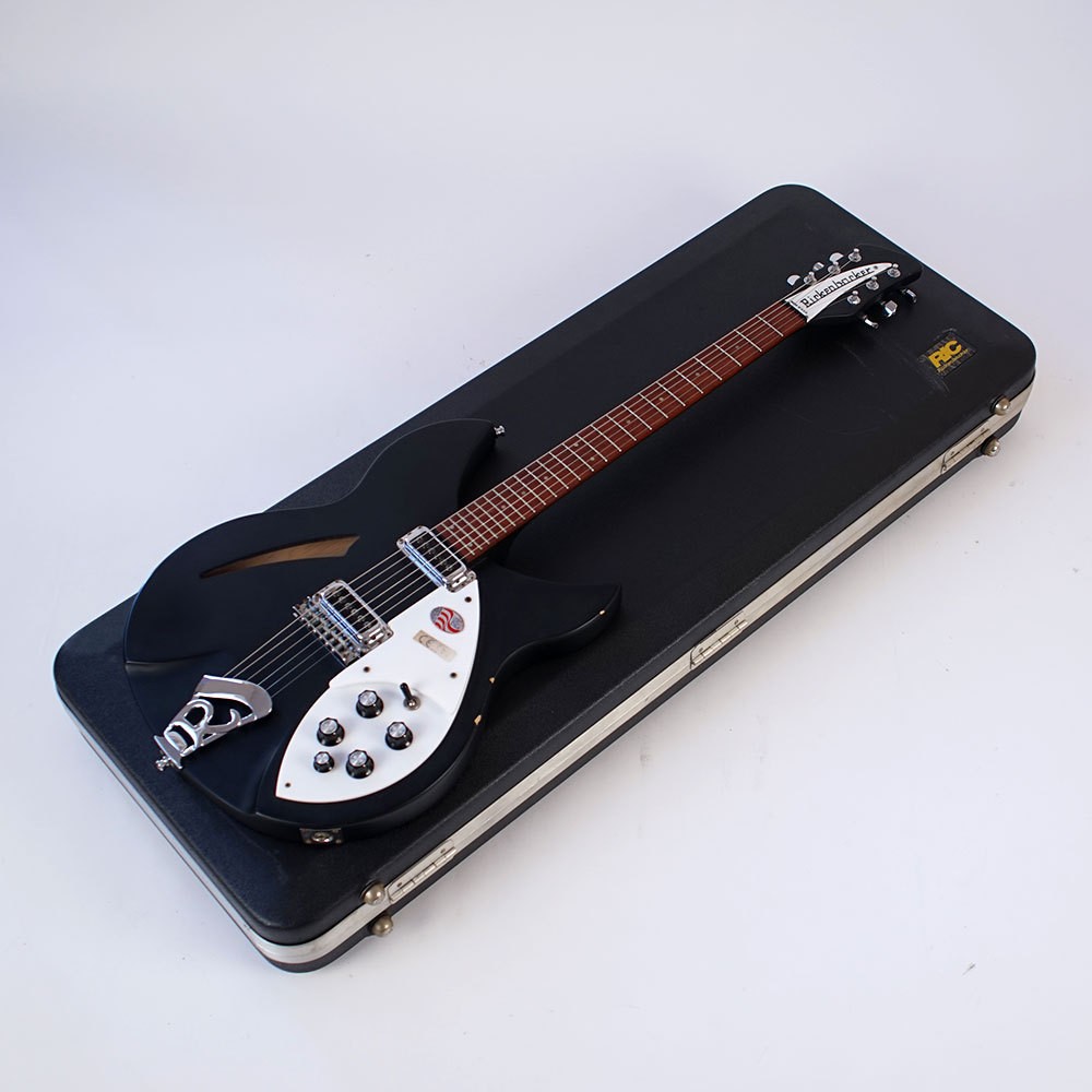 Rickenbacker 330 Jetglo 2009製 Rickenbacker 330 Jetglo 2009製 Rickenbacker Model 330 Jetglo