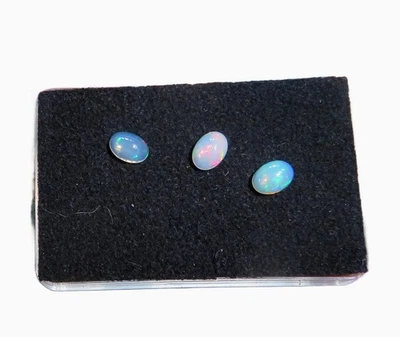 3 x Edelopal Äthiopien Cabochon ca. 7x5 mm 1.45 ct. U34284 - Bild 1 von 3