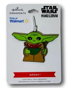 2024 Hallmark Walmart esclusivo Star Wars ornamento in metallo THE MANDALORIAN GROGU - Foto 1 di 1