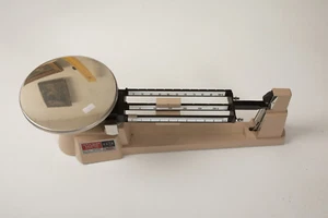 Ohaus Triple Beam Scale (HSE) Model 700 (JSF6) 2610 Grams Vintage Balance 5 lb - Picture 1 of 11