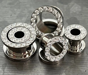 PAIR CZ Gem Rimmed Solid Implant Grade Titanium Screw Fit Tunnels Plugs Gauges - Picture 1 of 6