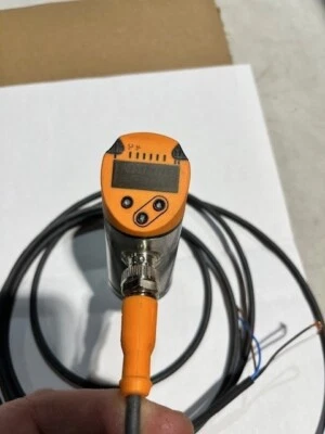 IFM EFECTOR - TN-025KLBN14-MFRKG/US - CAPTEUR DE TEMPERATURE AVEC AFFICHEUR Foto 1 de 3