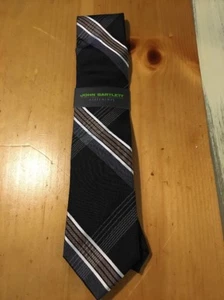 New!John Bartlett Statements Black /White/Gray Pattern Tie - Picture 1 of 2
