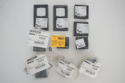 BUSCH-JAEGER future® linear Rahmen Wippe Wechselschalter Taster Schuko Steckdose - Bild 1 von 4