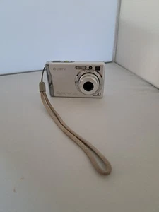 Sony Cyber-Shot SteadyShot DSC-W90 8.1 Megapixels Digital Camera TESTED ✅️ - Picture 1 of 10