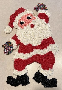 Vintage Kunststoff geschmolzen Popcorn winkender Weihnachtsmann 19,5 cm groß - Bild 1 von 5