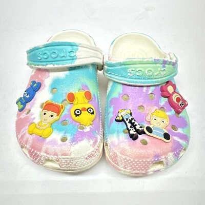 crocs tie dye niños talla 8C Foto 1 de 4