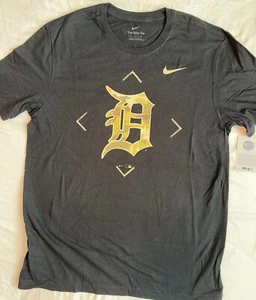 Detroit Tigers T-Shirt Nike Men’s Size Medium Salute To Service NWT $35 Retail - Picture 1 of 3