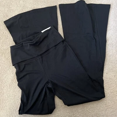 Leggings Offline Aerie OG Super Acampanados Plegables Tiro Alto Negros Pequeños Foto 1 de 4
