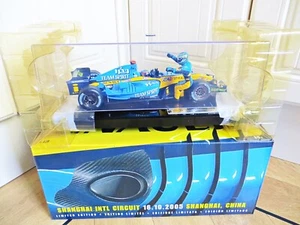HOTWHEELS G9754 'RENAULT R25, F. ALONSO 2005 F1 CONSTRUCTORS CHAMPIONSHIP' 1:18 - Picture 1 of 10