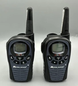 2 Midland LXT490 Vp 3 Talk Walkie Talkie Two-Way Radios,26 Miles,Batteries - Zdjęcie 1 z 6