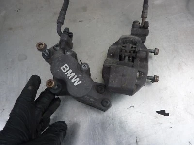 Front brake calipers & pads R1150RT P police BMW 02 R1150  rt #S26 - Image 1 of 2
