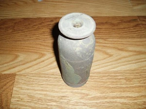 Ancien petit vase en argile inconnu - Photo 1 sur 5