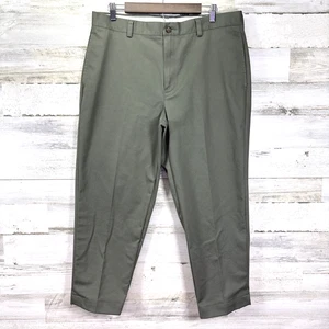 LL Bean Mens Olive Green NATURAL FIT Flat Front Straight Leg Chino Pants 35x26 - Picture 1 of 7
