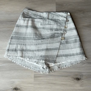 Cotton Candy LA Striped Skort Sz S - Picture 1 of 6
