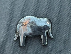 Hebilla de cinturón de elefante de plástico negro vintage - Imagen 1 de 3