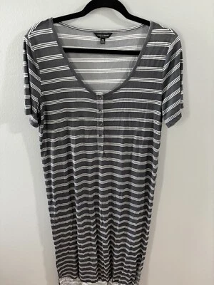 Women’s Lucky Brand Maxi T-shirt Dress Gray/White Stripe SZ Medium Comfy Foto 1 de 3