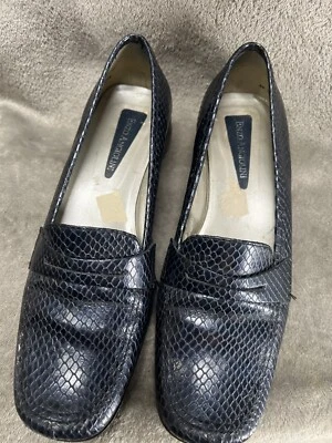 De Colección Enzo Angiolini Serpiente Cuero Plano Azul Puntera Cuadrada Sin Cordones 8 Preppy LEER Foto 1 de 4