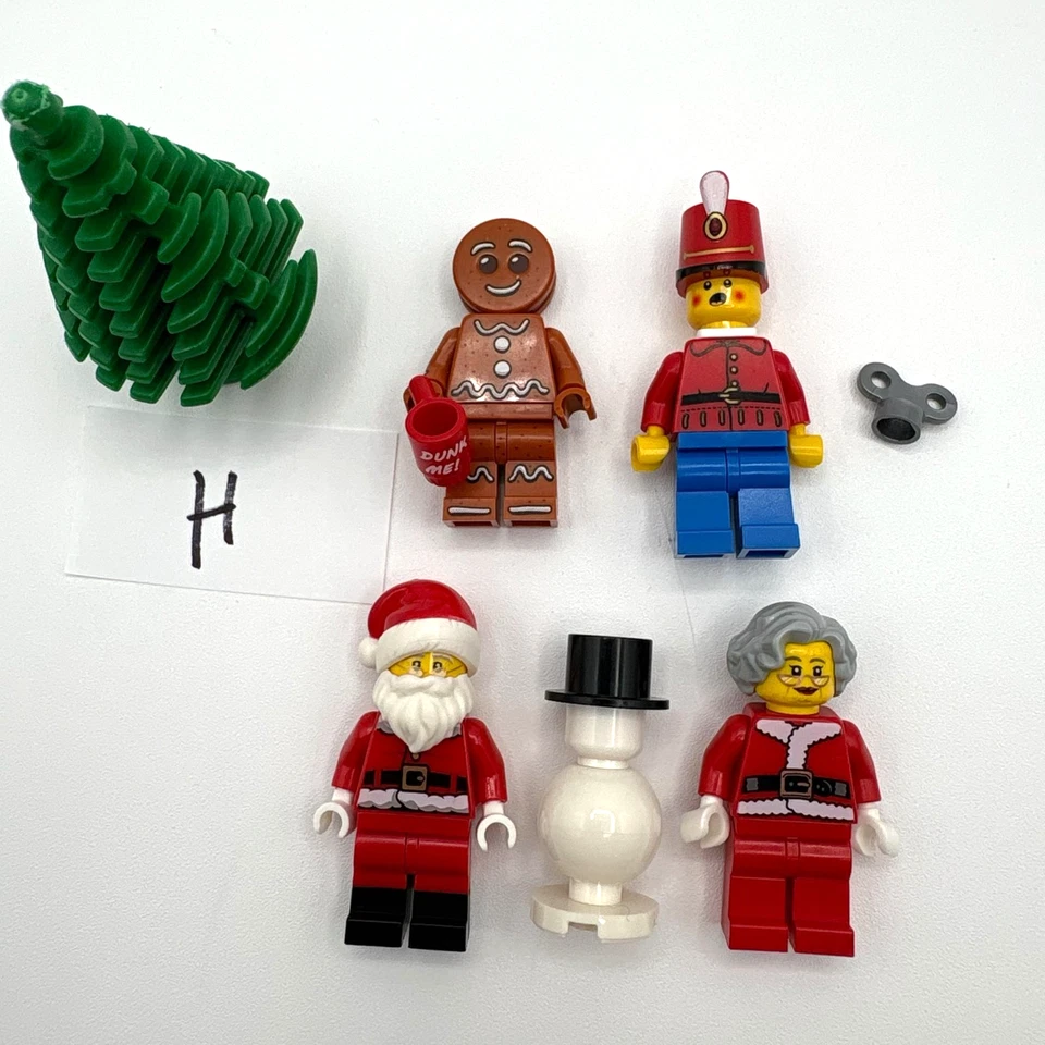 LEGO Christmas minifig lot of 5 Santa & Mrs Claus Ginger Snowman Toy Soldier #H - Image 1 of 1