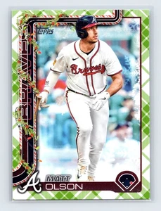 Matt Olson Atlanta Braves 2025 Topps Holiday #H15 Green Holiday Plaid - Picture 1 of 2