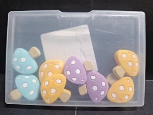 8x Mushroom Knitting Needle Stoppers Silicone Tip Protectors New In Box - Picture 1 of 8