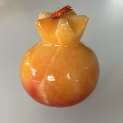 Granada decorativa vintage italiana de alabastro fruta de piedra Foto 1 de 3