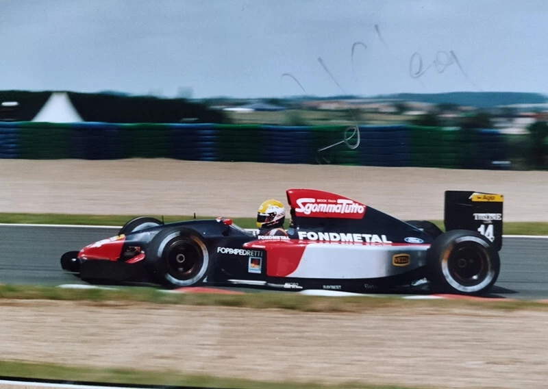 photo signée Andrea Chiesa  F1 Formule 1 sport auto autographe Fondmetal - Photo 1/1