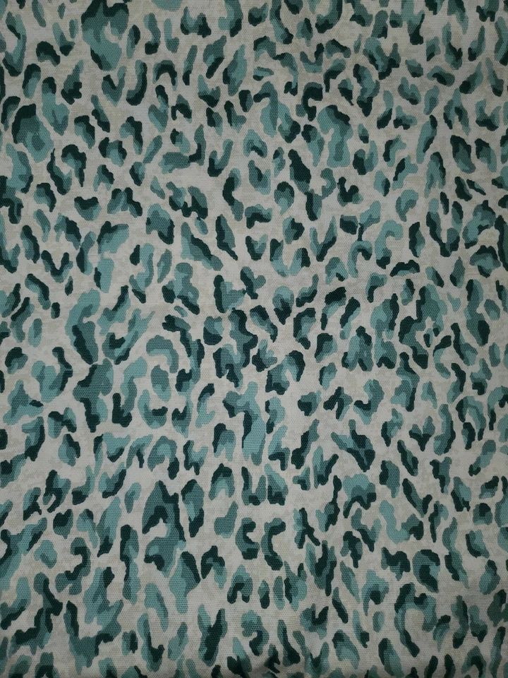 Tela 100% Algodón Estampado Guepardo Azul 12x44 Foto 1 de 1