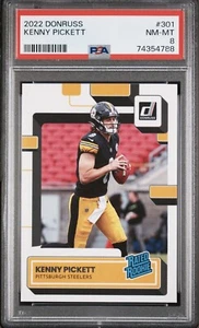 2022 Panini Donruss Kenny Pickett bewertet Rookie RC #301 PSA 8 Steelers - Bild 1 von 2
