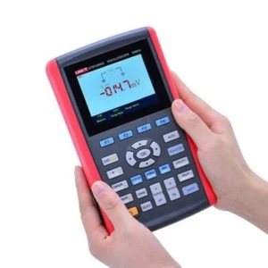 UNI-T UTD1050CL Handheld Digitales Speicheroszilloskop 50MHz, 200 Msa/s, 1 Kanal - Bild 1 von 7