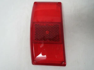 ¿Fiat 131 SX vagón? LENTE DE LUZ TRASERA IZQUIERDA Altissimo 255035-S 1974 - Imagen 1 de 8