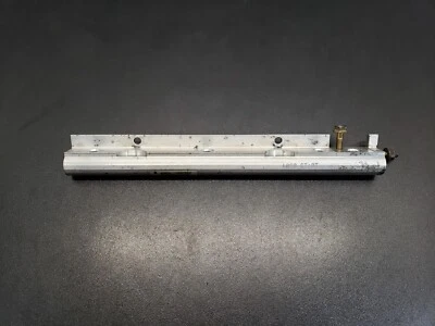 Tubo de riel de combustible trasero Honda Pilot 2003-2004 OEM 16620-P8E-A00 Foto 1 de 4