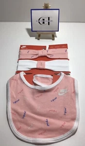 Nike Baby Girls Bib and Headband 3PC Gift Set Size 0 - 6 Months. NN0522-A6P - Picture 1 of 4
