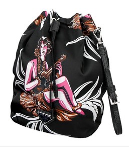 prada jutebeutel