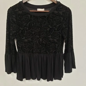 Altar'd State Velvet Burnout Witchy Top Size M Bell Sleeves Black Whimsigoth - Picture 1 of 10