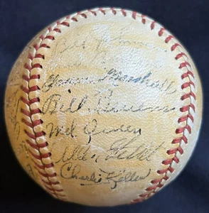 1942 YANKEES AL CHAMPS TEAM (27) SIGNED BASEBALL Rizzuto-Keller-Stirnweiss ~ PSA - Picture 1 of 7