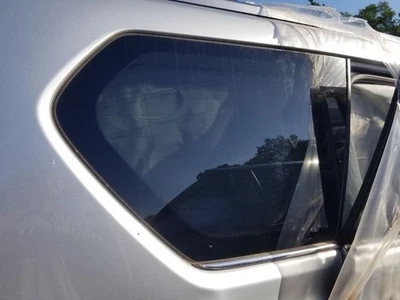 16 2016 LEXUS GX460 QUARTER GLASS RIGHT PASSENGER Foto 1 de 4