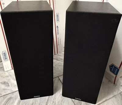 VINTAGE DEFINITIVE TECHNOLOGY MODEL DR-7 BOOKSHELF SPEAKERS - MADE IN USA! - Image 1 of 4