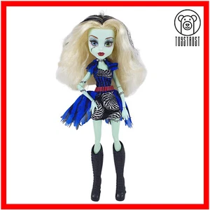 Monster High Frankie Stein Doll Freak Du Chic Ghoul Mattel Retired MH27 - Picture 1 of 11