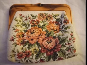 Borsa cambio stile broccato vintage - Foto 1 di 3