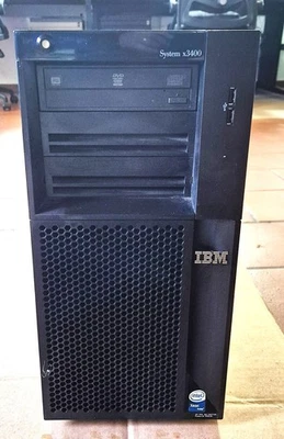 IBM Server System X3400 7976-KJG con DVD-RW  e 4 HD da 450GB - Immagine 1 di 4