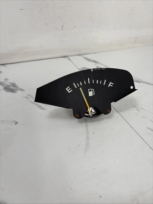 Датчик топлива указатель газа 1984-1989 Dodge Ram Ramcharger 4075144 - Изображение 1 из 4